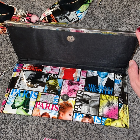 Vogue pumps and matching clutch - Picture 6 of 6